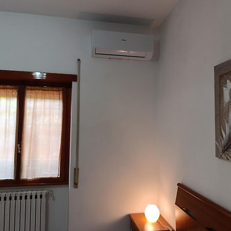 Alloggiare Da Sandra Rome Bagian luar foto